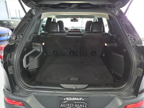 Used 2015 Jeep Cherokee Trailhawk image 23