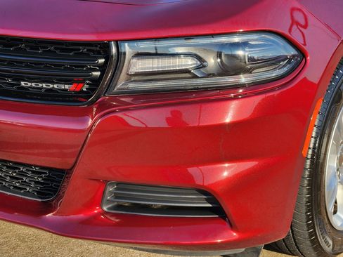 Used 2020 Dodge Charger SXT image 10