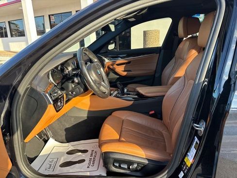 Used 2019 BMW M550i xDrive w/ Premium Package 2 image 14