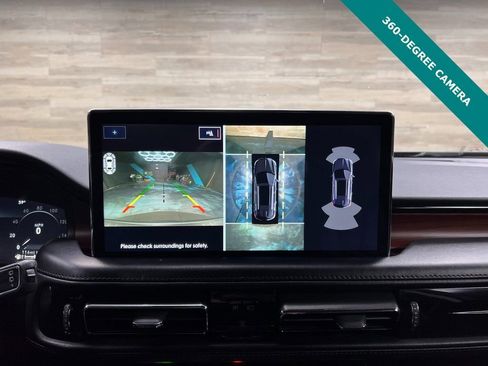 Used 2022 Lincoln Nautilus Reserve w/ Equipment Group 201A image 9