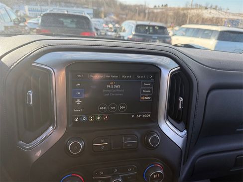 Used 2019 Chevrolet Silverado 1500 RST image 17