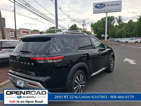 Used 2022 Nissan Pathfinder Platinum w/ Cargo Package AWD/4WD image 9