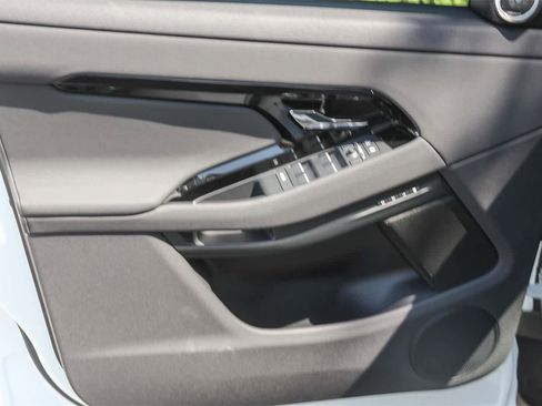New 2026 Land Rover Range Rover Evoque S image 19