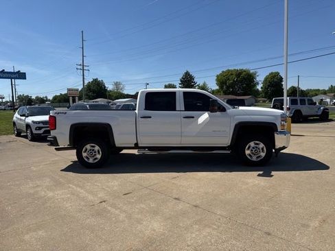 Used 2016 Chevrolet Silverado 2500 W/T w/ WT Convenience Package AWD/4WD image 8