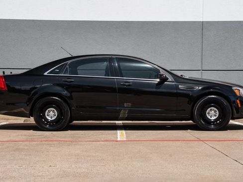 Used 2015 Chevrolet Caprice RWD image 12