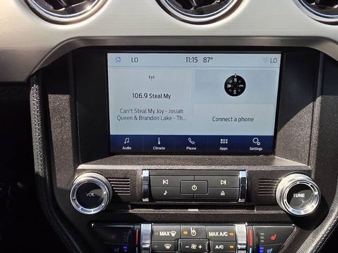 Used 2017 Ford Mustang Premium RWD image 19