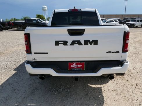 New 2026 RAM 1500 Big Horn AWD/4WD image 6