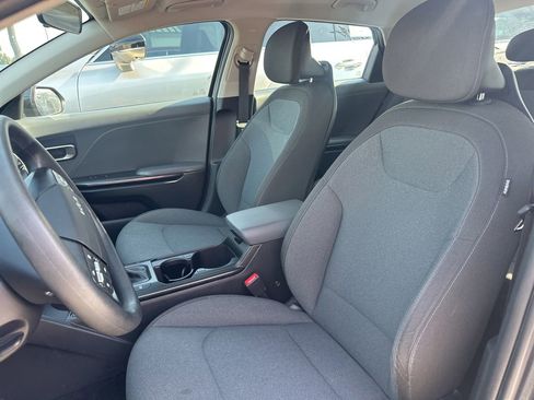 Used 2025 Kia K4 FWD image 7