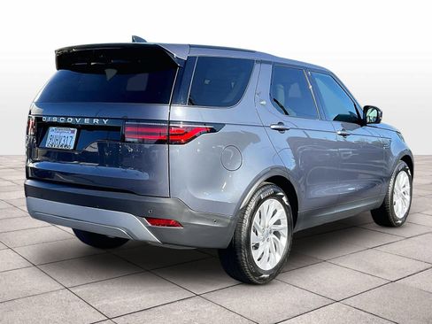 Used 2025 Land Rover Discovery S AWD/4WD image 16