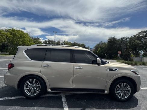 Used 2019 INFINITI QX80 Luxe w/ Proassist Package RWD image 2