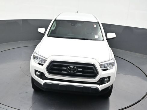 Used 2022 Toyota Tacoma SR5 RWD image 22