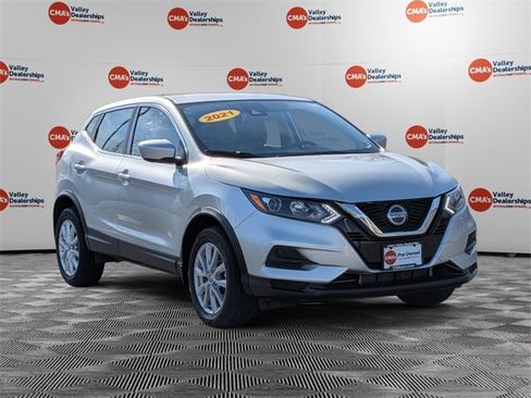 Certified 2021 Nissan Rogue Sport S image 3