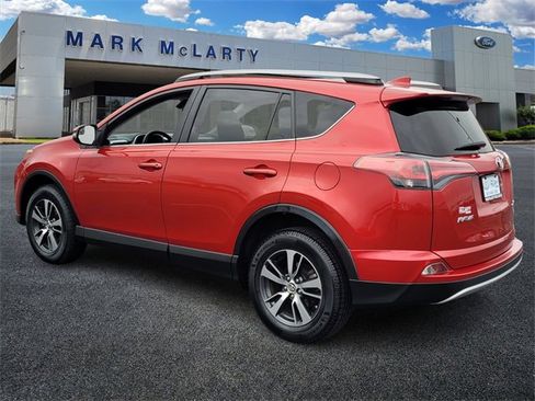 Used 2017 Toyota RAV4 XLE w/ Premium Special Value Package image 5