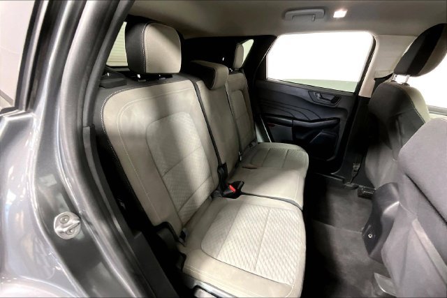 Used 2022 Ford Escape SE FWD image 30
