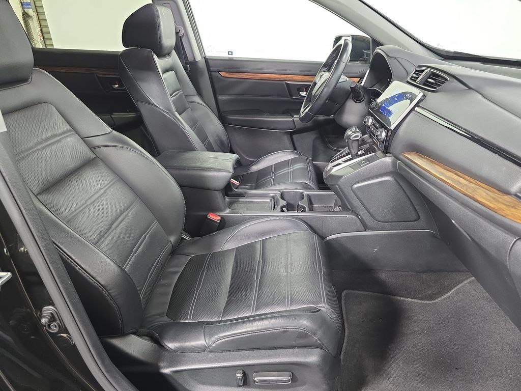 Used 2017 Honda CR-V Touring image 27