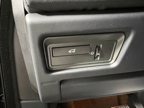 Used 2015 Land Rover Range Rover Evoque Pure Plus AWD/4WD image 13