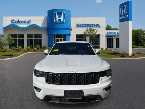 Used 2022 Jeep Grand Cherokee Laredo X image 10