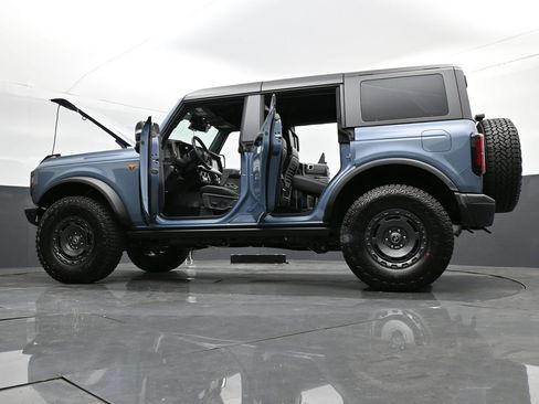 New 2025 Ford Bronco Badlands image 39