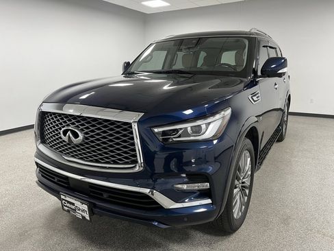 Used 2018 INFINITI QX80 4WD w/ Driver Assistance Package image 4