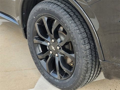 Used 2020 Dodge Durango GT image 7