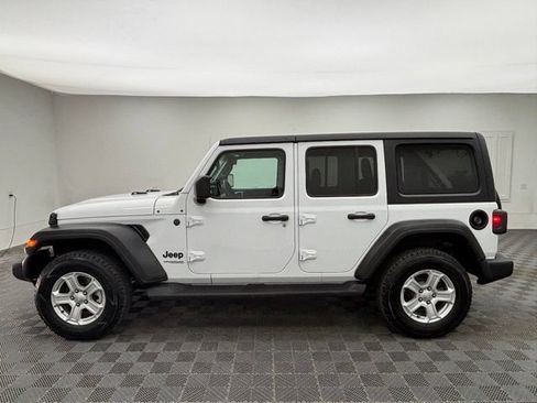 Used 2022 Jeep Wrangler Unlimited Sport AWD/4WD image 11