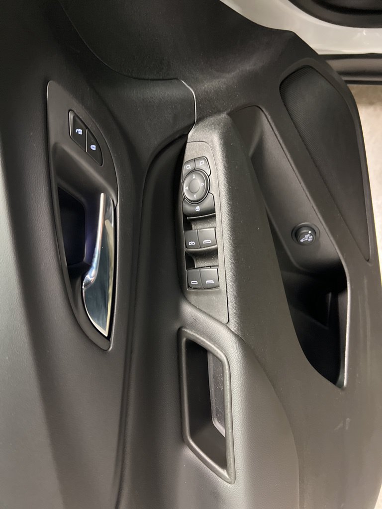 Certified 2023 Chevrolet Equinox LT AWD/4WD image 19