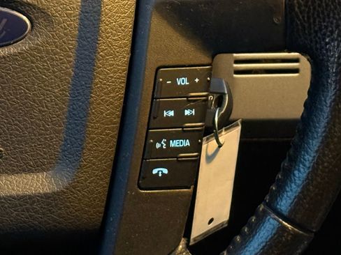 Used 2013 Ford F150 Lariat w/ Luxury Equipment Group image 29