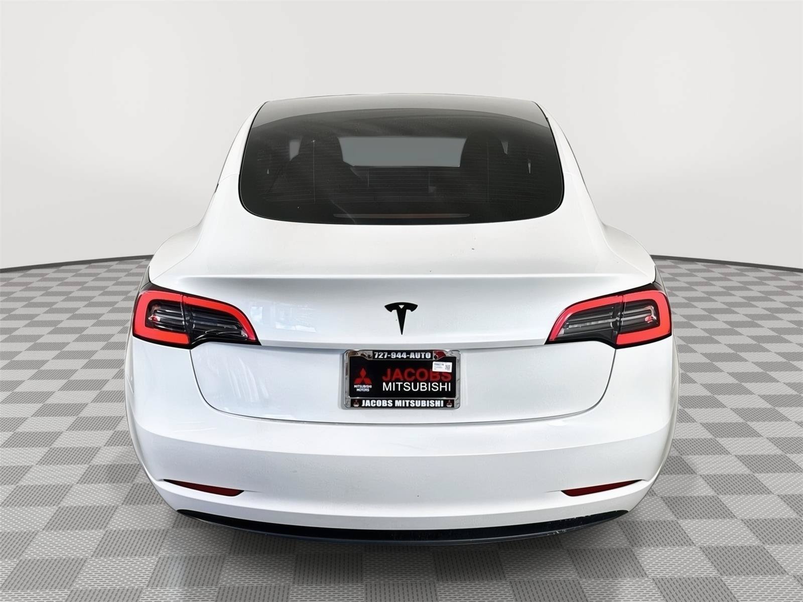 Used 2023 Tesla Model 3 Standard Range RWD image 4