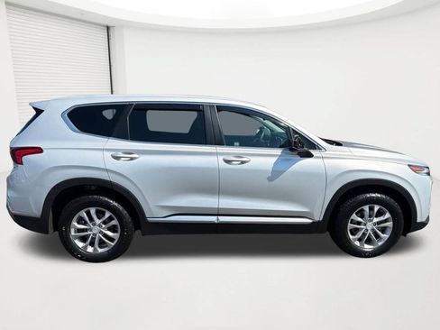 Used 2020 Hyundai Santa Fe SE AWD/4WD image 4