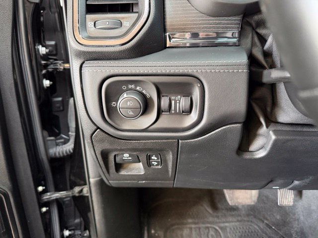 Used 2022 RAM 1500 Big Horn AWD/4WD image 19