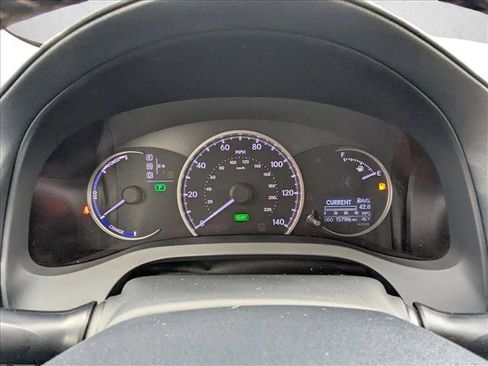 Used 2013 Lexus CT 200h image 11