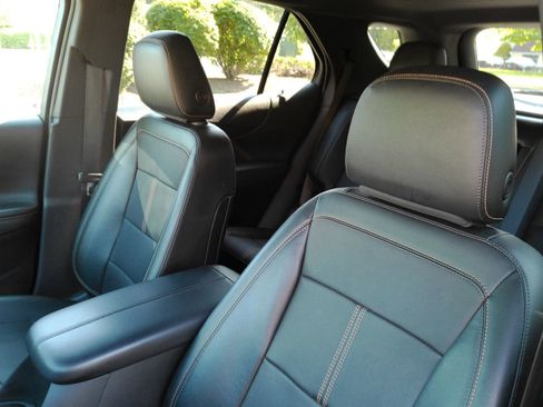 Certified 2024 Chevrolet Equinox Premier AWD/4WD image 11