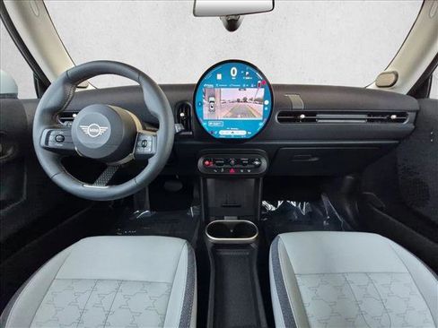 Used 2025 MINI Cooper S FWD image 18