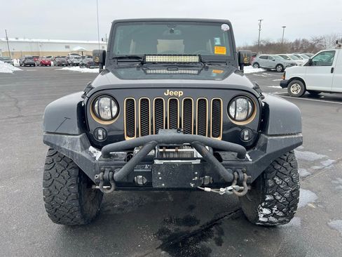 Used 2014 Jeep Wrangler Unlimited Sahara image 6