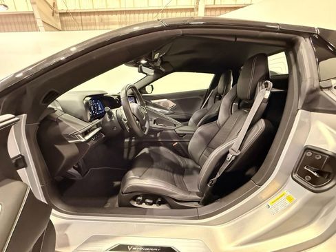 Used 2022 Chevrolet Corvette Stingray Preferred Conv w/ Battery Protection Package RWD image 16