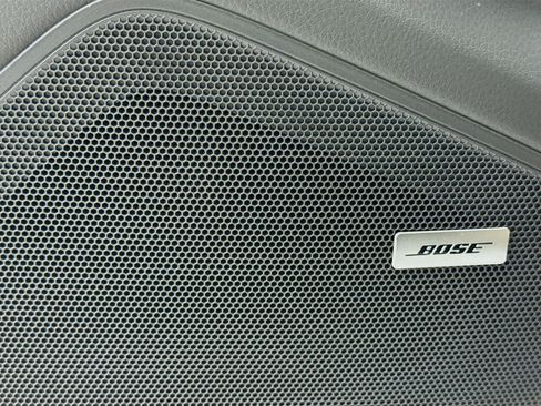 Certified 2025 Porsche Cayenne Coupe AWD/4WD image 12