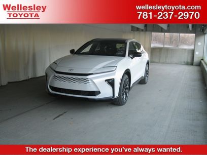 New 2025 Toyota Crown Signia Limited