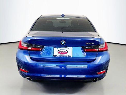 Used 2021 BMW 330i Sedan w/ Convenience Package image 6