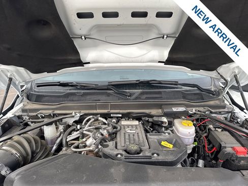 Used 2025 RAM 3500 Laramie w/ Night Edition image 34