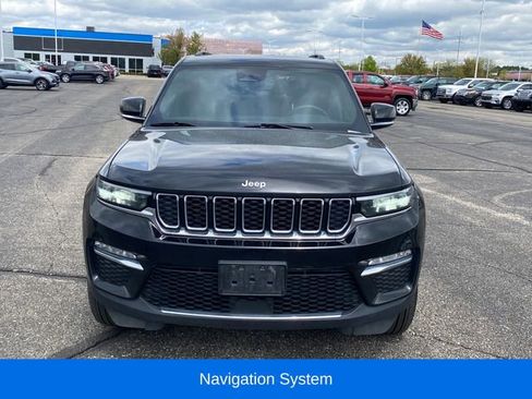 Used 2024 Jeep Grand Cherokee Limited AWD/4WD image 2