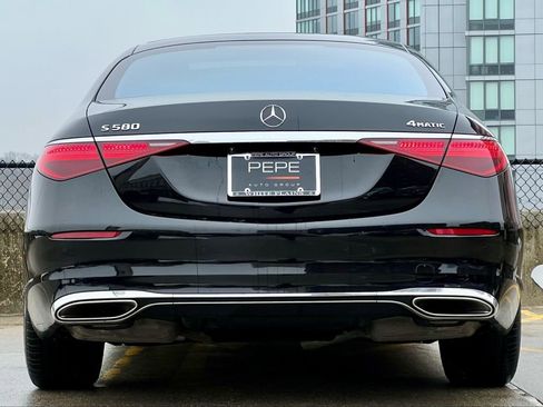 Used 2022 Mercedes-Benz S 500 4MATIC image 6