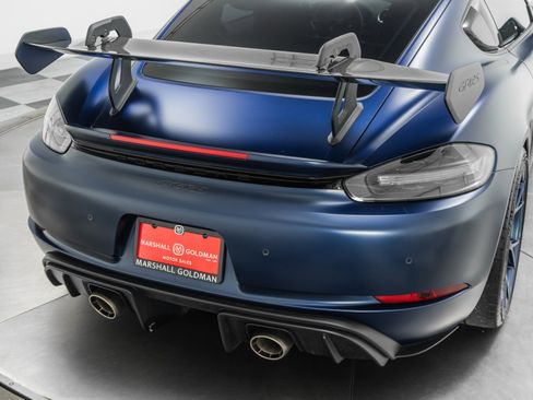 Used 2023 Porsche 718 Cayman GT4 RS RWD image 43