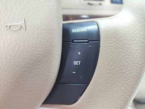 Used 2007 Mercury Grand Marquis GS RWD image 25