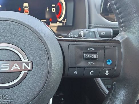 Used 2023 Nissan Rogue Platinum w/ Platinum Premium Package FWD image 21