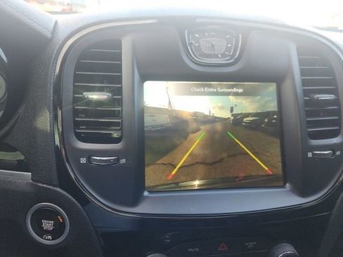 Used 2023 Chrysler 300 S image 12