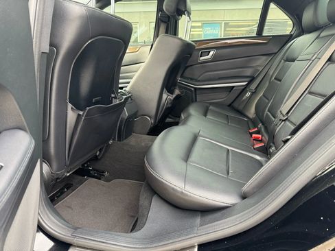 Used 2014 Mercedes-Benz E 350 4MATIC Sedan w/ Premium 1 Package image 10