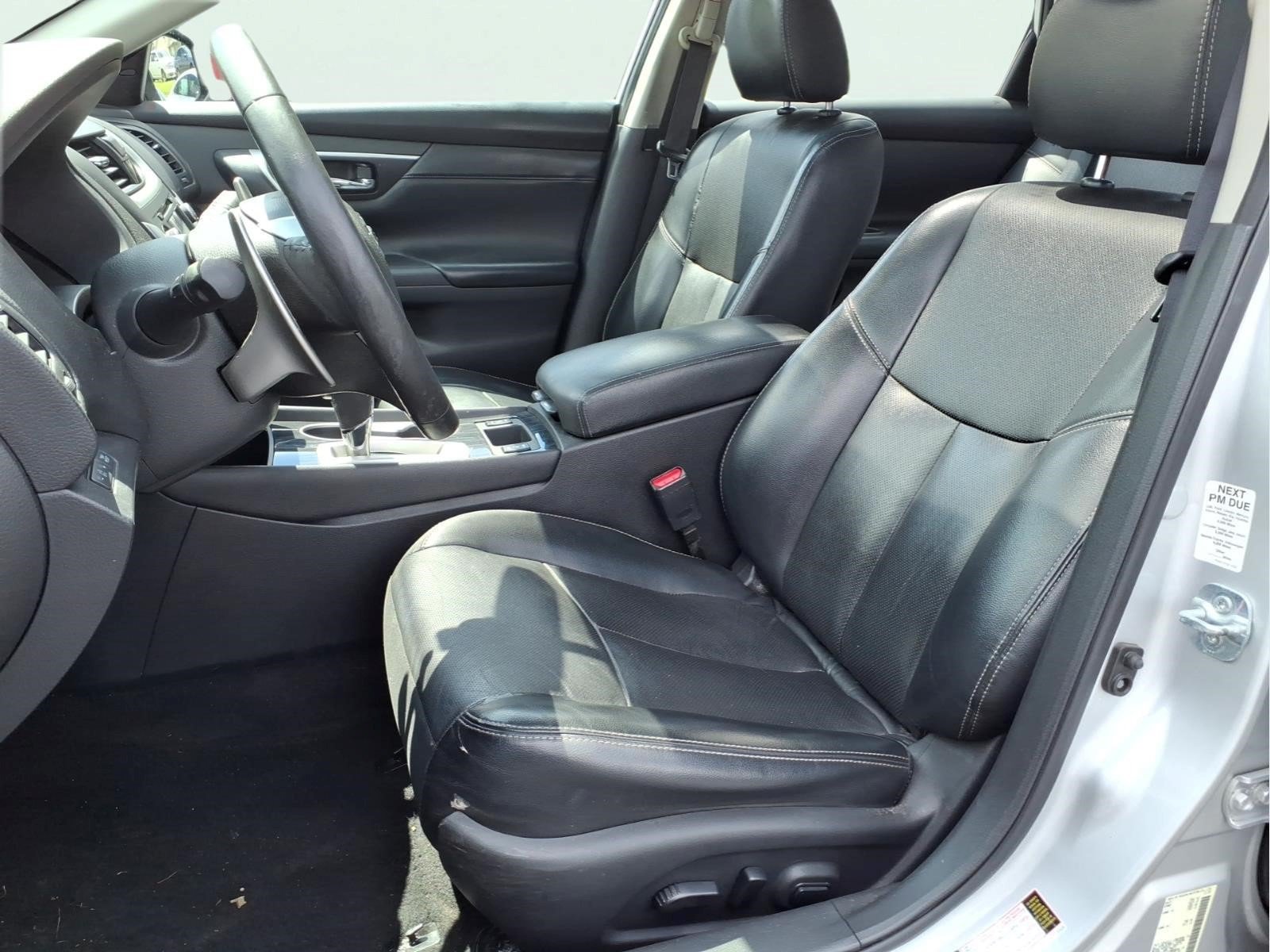 Used 2017 Nissan Altima 3.5 SL FWD image 10