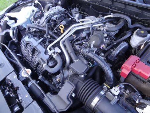 Used 2024 Nissan Altima 2.5 SV FWD image 32