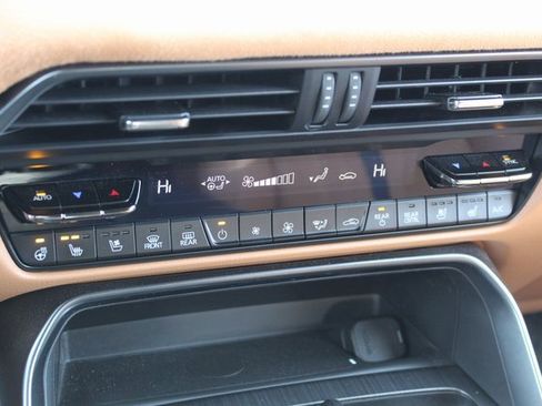 Certified 2024 MAZDA CX-90 3.3 Turbo S w/ Premium Plus image 30