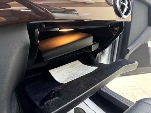 Used 2014 Mercedes-Benz GLK 350 2WD image 29